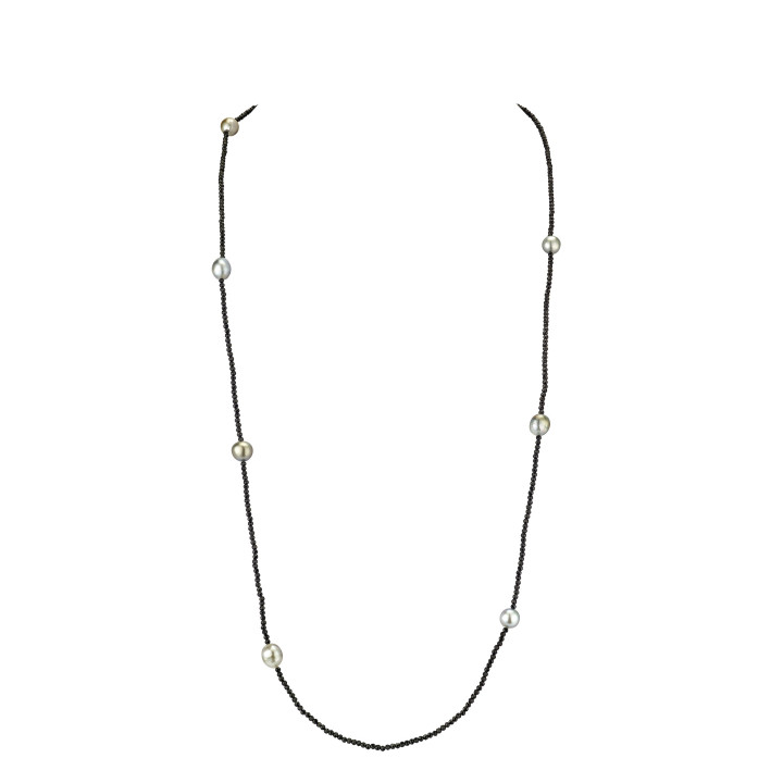 BLACK SPINEL LONG NECKLACE 7P