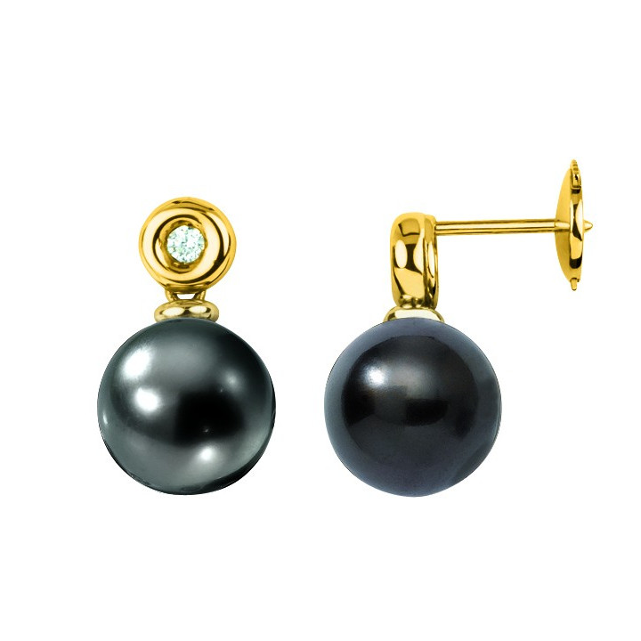 Gold earring + round Tahitian pearl